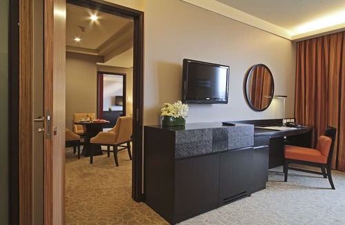 Alabang Hotel | The Bellevue Manila