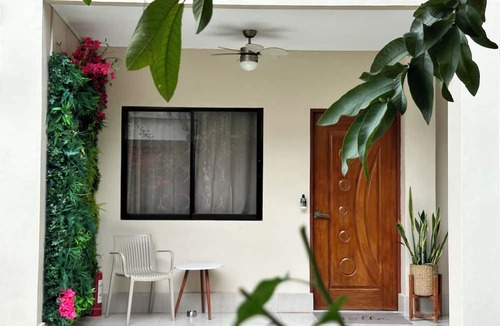 Basdiot Hotel | Harman Suites Moalboal