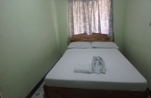 Oslob House | Casa Bonita Inn 1