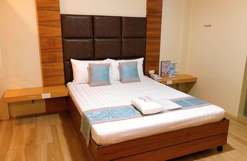 Bacolor Hotel | Sky Hotel Pampanga