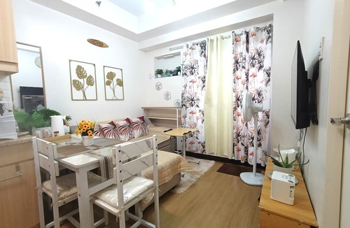 A. Bonifacio Apartment | Sami's Cradle at The Celandine