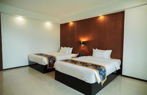 Angeles City Hotel | Dancenter Luxury Retreat Angeles City