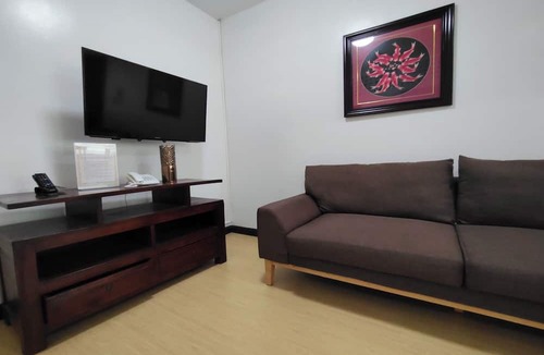 Paranaque Hotel | La Belladoza near NAIA T1 Airport