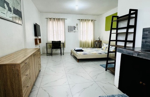 Angeles City Bed & Breakfast | Casa Marcela