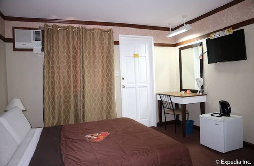 Santa Rosa Hotel | Hotel Sogo Sta. Rosa Laguna