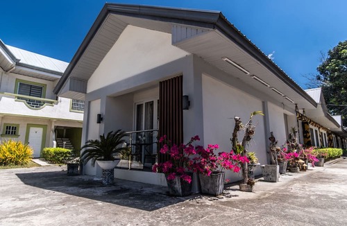Manaoag Hotel | One Alo Hotel and Resort by Hiverooms