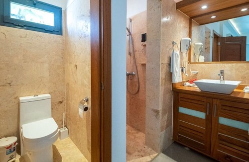 Puerto Bahia Apartment | ¡acogedor Apartamento Frente al Mar!