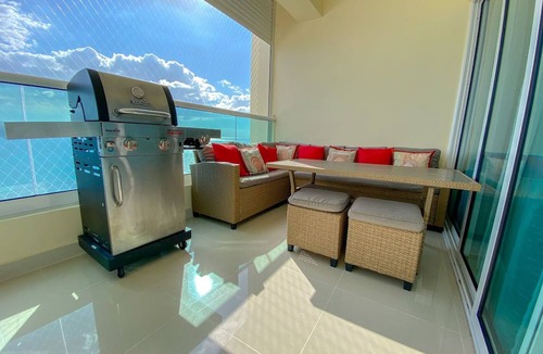 Villas Del Mar Apartment | Spacious Apto With Spectacular Views Of The Beach