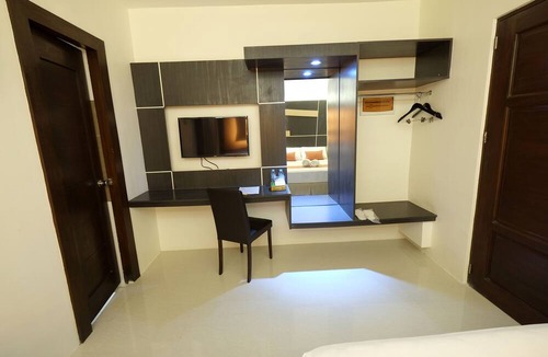 Downtown Cebu Hotel | Southpole Central Hotel