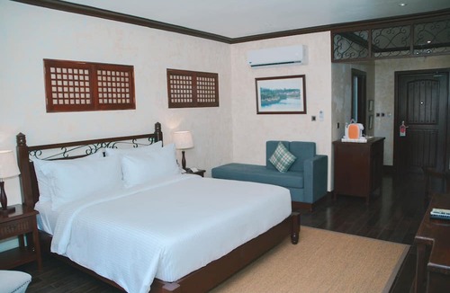 Roxas City Hotel | Espacio Verde Resort