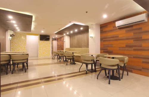 Manila Hotel | Hotel 99 Monumento Caloocan