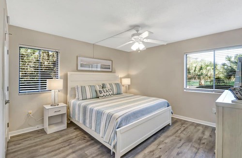 Sea Pines Condo | Pet-Friendly Villa w/Views of the 9th Fairway at Atlantic Dunes!