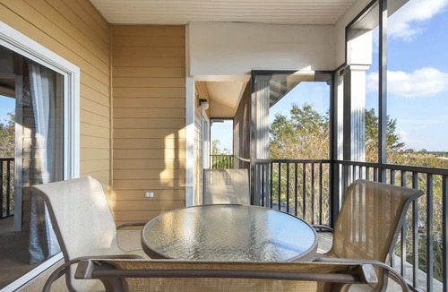 Bahama Bay Condo | Top Floor Bahama Bay Condo | 3BR/2BA | 2 Balconies | Near Disney