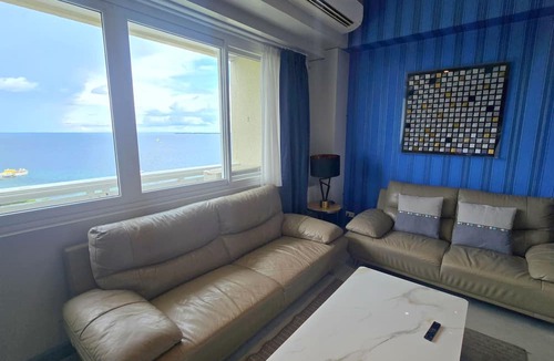 Lapu-Lapu Condo | Lux. 2BR condo + 2 pools, oceanviews, Gym, Beach, near Mactan Newtown, Tours