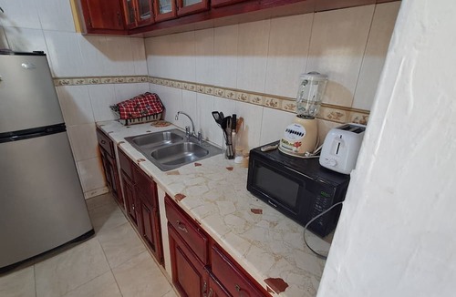 Los Patos Apartment | Bright Tropical Room with Private Bathroom | Villa Valencia