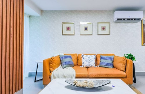Downtown Santo Domingo Apartment | Luxury Centric Apt with Pool, Full AC, Fast Wi-Fi, Stunning City Views