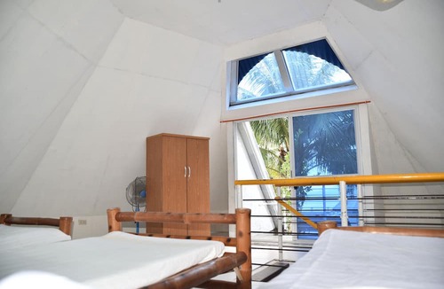 Alcoy Apartment | King Arthur's Place