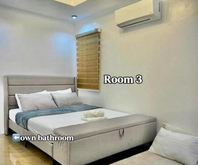 Amadeo Villa | Modern Luxury Villa Private Pool Pet Friendly 4 Bedrooms Karaoke Netflix and Chill