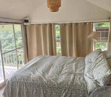 San Clemente Other | A private offgrid glass mountain cabin Accessible by ATV With Starlink Wi-Fi and panoramic views