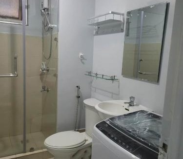 Santa Cruz Apartment | Avida Towers San Lazaro Tower 2, 7L & M