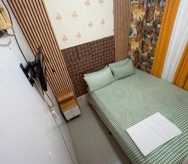Pagsanjan Bed & Breakfast | Villa Seresa Resort Room B