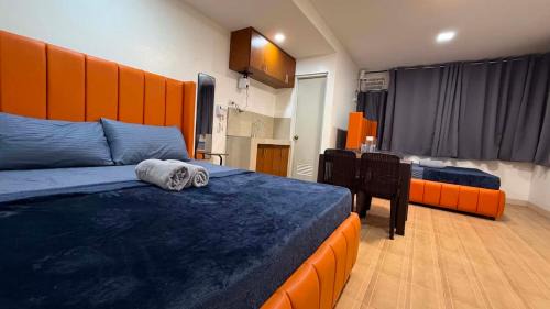 Tarlac Hotel | RedDoorz at Staycation Rooms Tibag Tarlac City