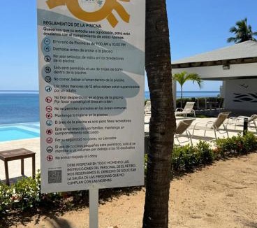 Villas Del Mar Apartment | Oceanfront Apartment, Pool, Near the Beach, Large Balcony