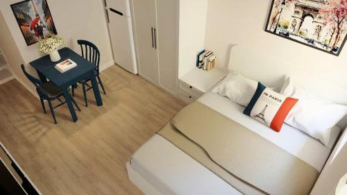Paranaque Apartment | Llanes A Studio Apartment