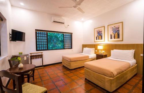 Urdaneta City Hotel | Lisland Rainforest Resort