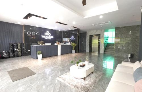 Angeles City Hotel | The Clover Hotel Angeles City Managed by Cocotel