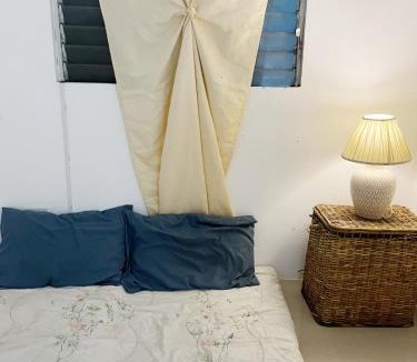 Magalang Hotel | Cozy 2-bedroom family house near Clark & Angeles city
