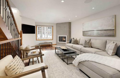 Downtown House | Central AC, Updated 4 BR, 4-5 BA Townhouse, Pool
