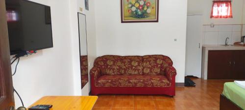 Moalboal Hostel | ALTHEA BIRDS NEST INN