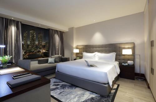 San Lorenzo Apartment | Makati Diamond Residences