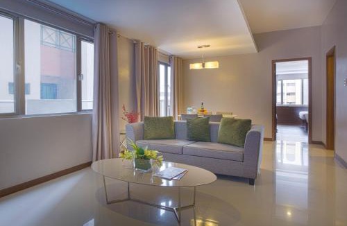 Salcedo Village Hotel | Valero Grand Suites by Swiss-Belhotel