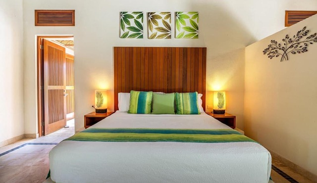 Stylish Bungalow at Green Village w Pool AB3