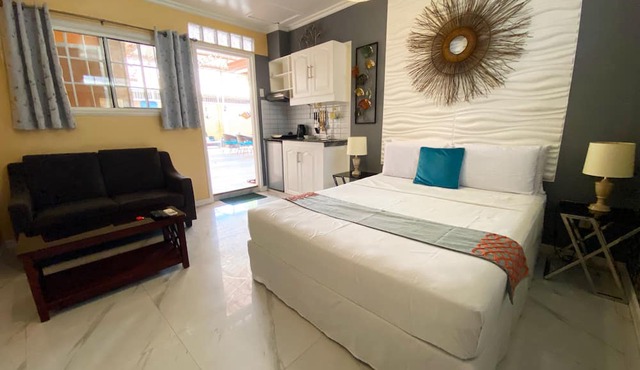 Little Norway guest house - Close to airport