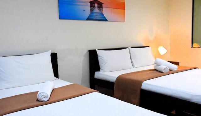 Arzo Hotel Makati