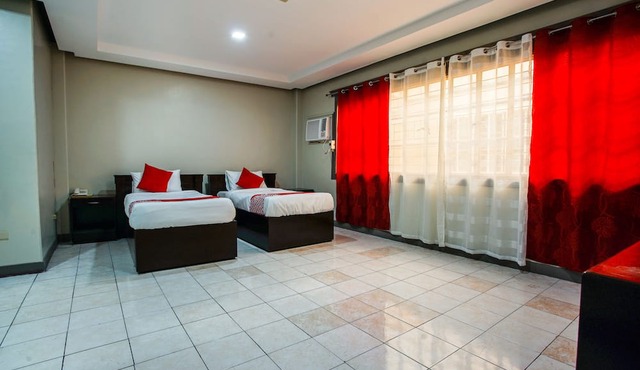 OYO 192 Tcc Condo - Hostel in Davao