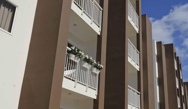 Comfortable 3 bedroom Apartment /parking/ wifi