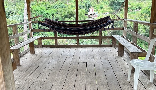 Beautiful cabin in the mountains of Jarabacoa surrounded by nature.