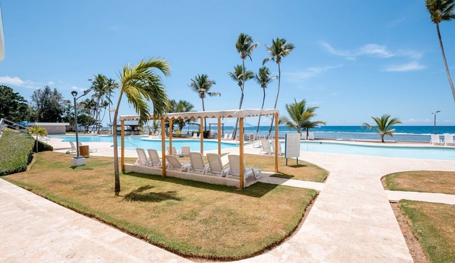 Escape To Paradise Beachfront 2br beach