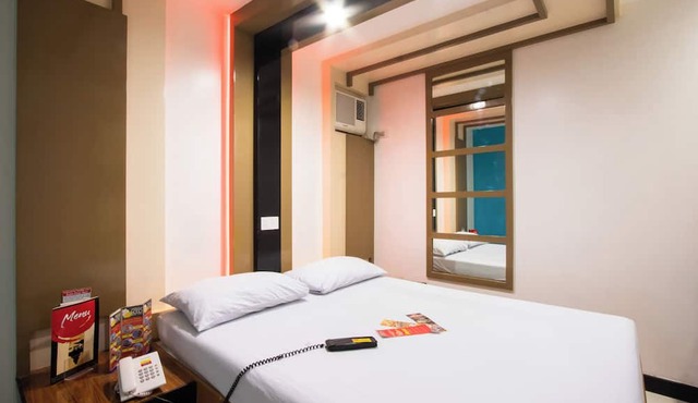 Hotel Sogo Santolan