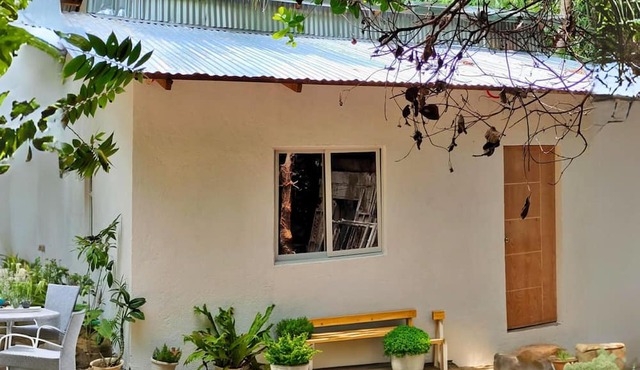 Malunggay Apartments