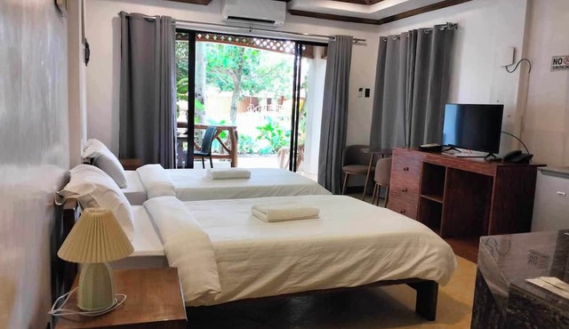 Bruce Beach Resort