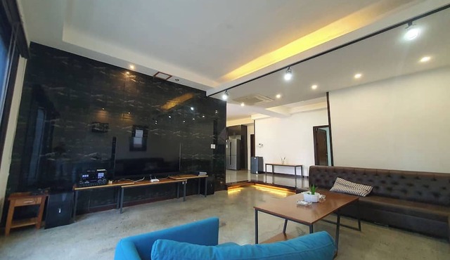Koregon Hotel & Pool Villas