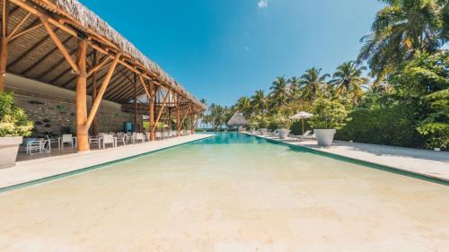 Portillo Residences 2BR apartment pool and beach