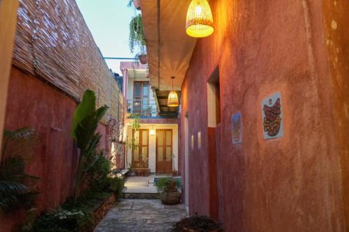 Domus Santa Barbara Apartments with Pool