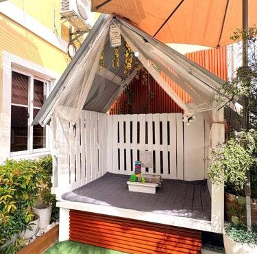 Cozy House with Mini Pool, Billiard, Videoke, and Netflix