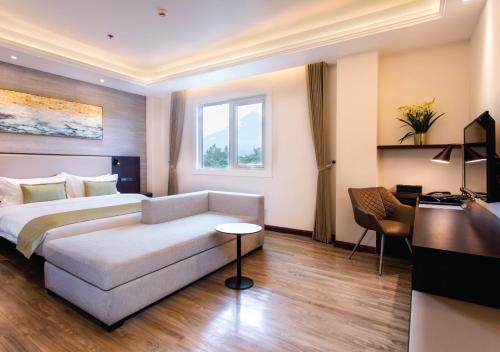 The Marison Hotel